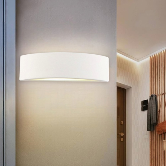 Isyluce applique di gesso curvo bianco