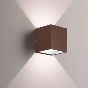 Applique da esterno cubo marrone 2xgx53 gea luce