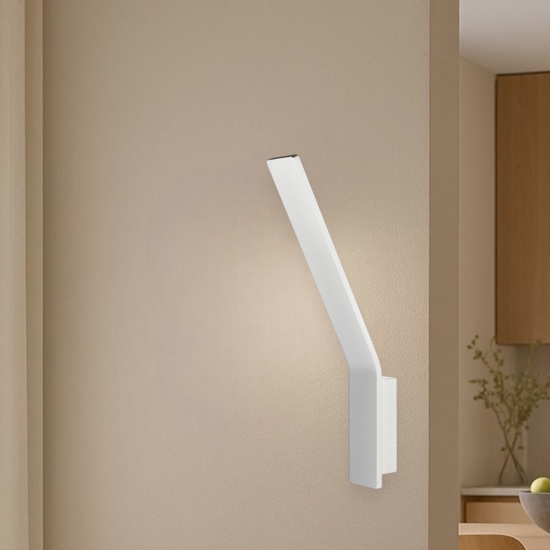 Lama stilnovo applique led 21w 3000k design moderna per studio ufficio
