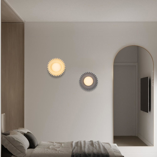 Applique da parete ceramica blu design sfera vetro opaco