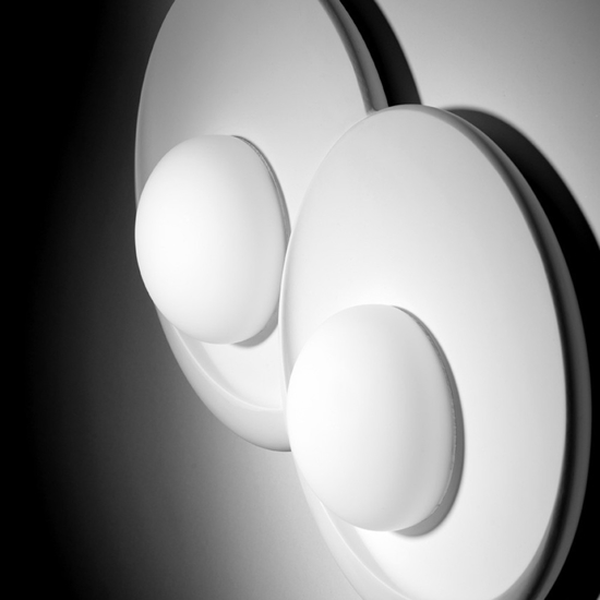 Lampada da parete moderna di gesso bianca sforzin pitane