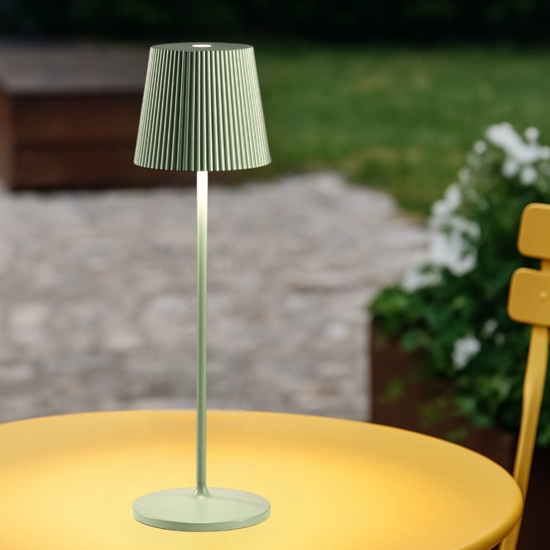 Gea luce brillia lampada da tavolo led 3w 3000k ip54 per esterno