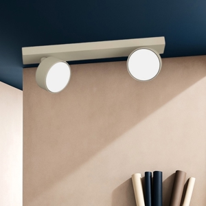 Plafoniera moderna toplight con due luci orientabili sabbia