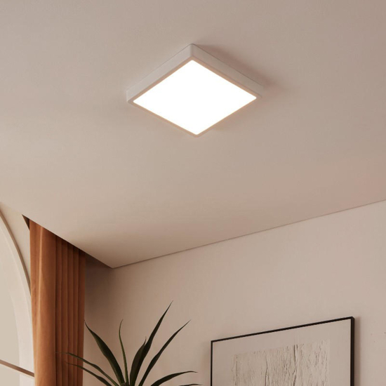 Plafoniera da bagno quadrata led dimmerabile ip44 bianco fueva eglo