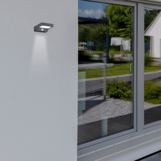 Applique a luce solare da esterno con sensore movimento 5w 3000k