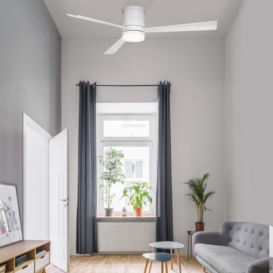 Ventilatore da soffitto tre pale bianco con luce telecomando