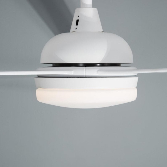 Ventilatore bianco con luce da soffitto a pale silenzioso 28mq con telecomando