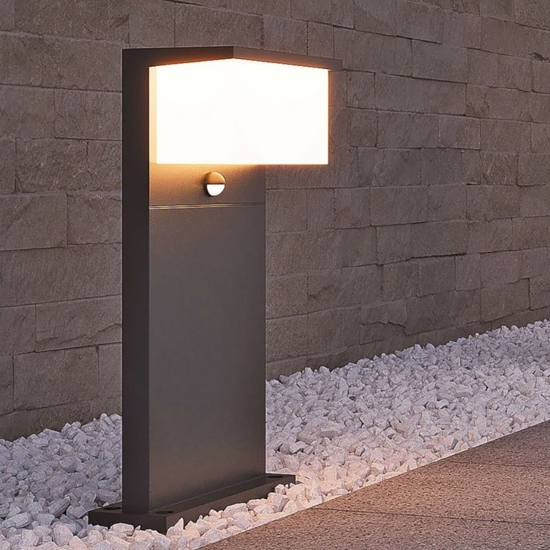 Lampioncino da giardino moderno antracite 13w 3000k con sensore di movimento