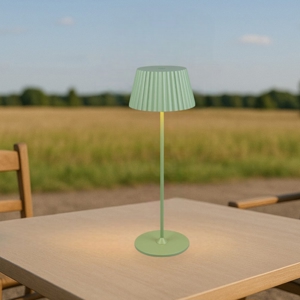 Lampada portatile led 3000k da tavolo per esterno verde pistacchio