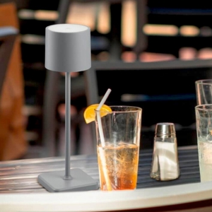 Lampada da esterno grigio senza fili per tavolo ristorante