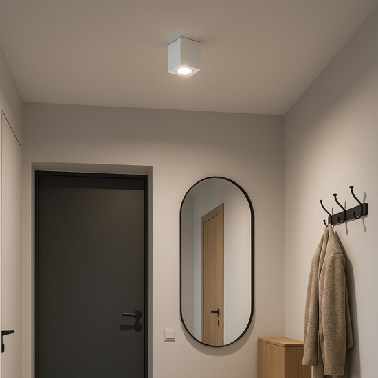 Faretto da soffitto orientabile bianco per ingresso