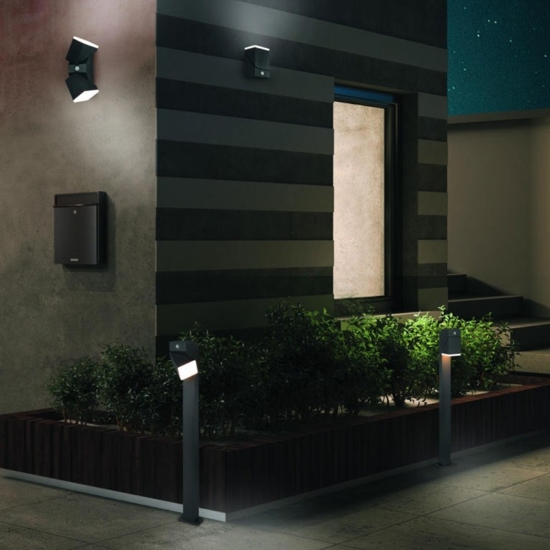 Applique grigia da esterno con sensore di movimento luce orientabile led 7w 3000k ip54