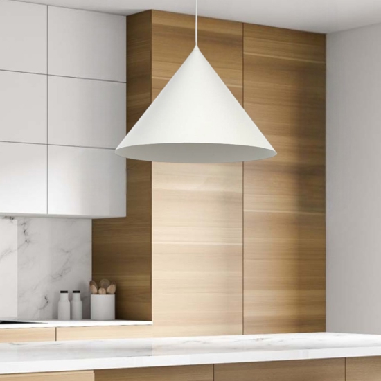 Lampadario beige cono di metallo 50cm per cucina