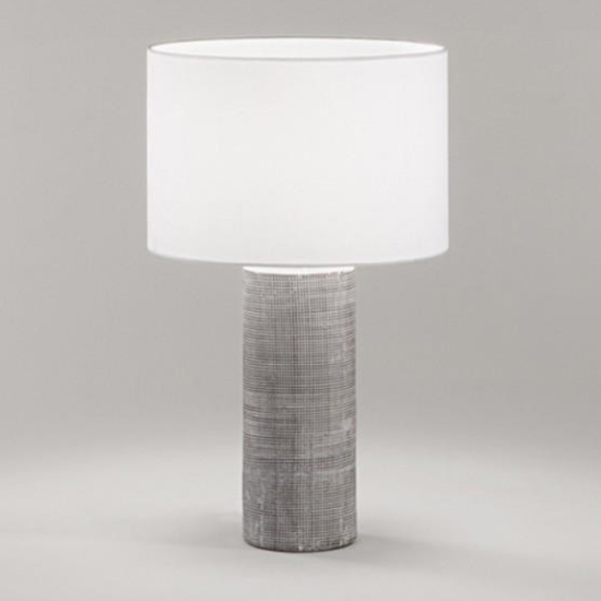 Lampada da tavolo tribale perenz grigio cemento paralume tessuto