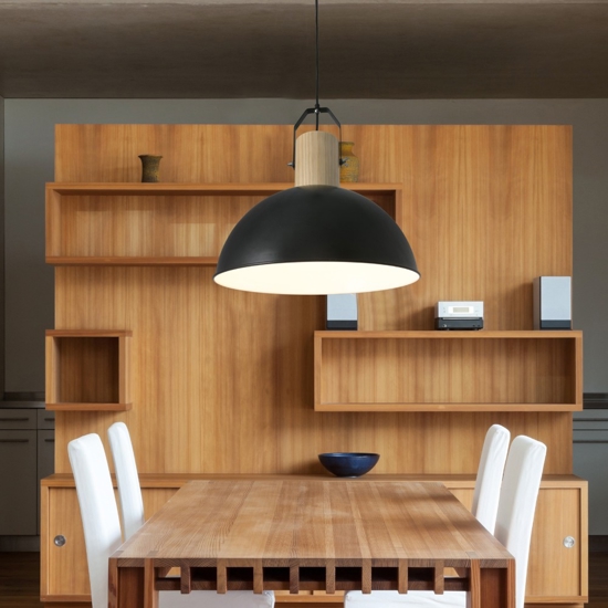 Lampadario cupola nera per cucina 