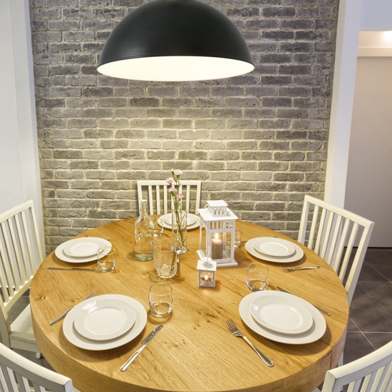 Lampadario cupola nera per cucina 