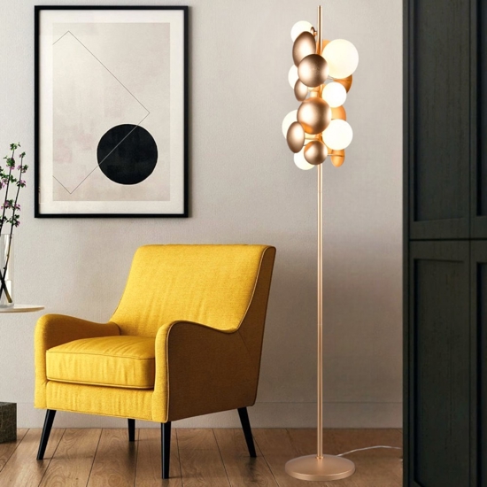 Lampada da terra moderna oro sfere vetro bianco per soggiorno