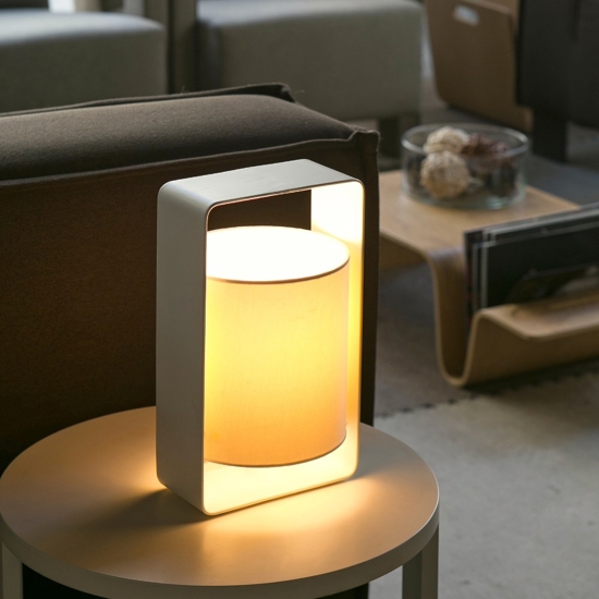 Lampada da comodino per camera da letto moderna paralume bianco