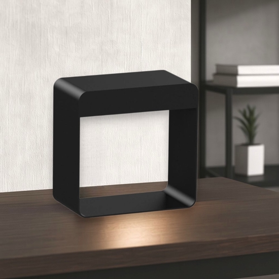 Lampada portatile per tavolino linea light dama nero moderna