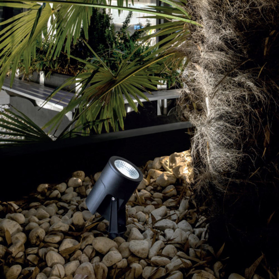 Faretto con picchetto nero da esterno led 12w 4000k