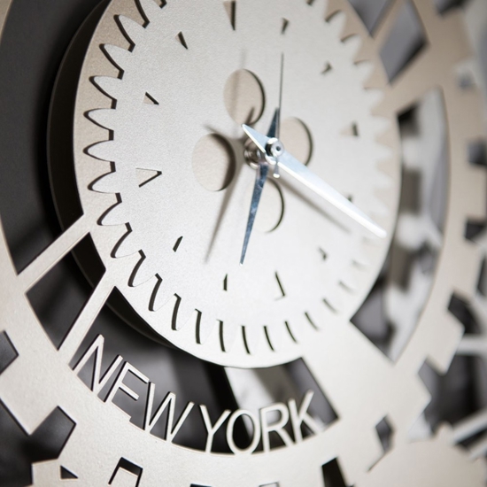 Orologio da parete ingranaggi fusi orari sabbia bronzo