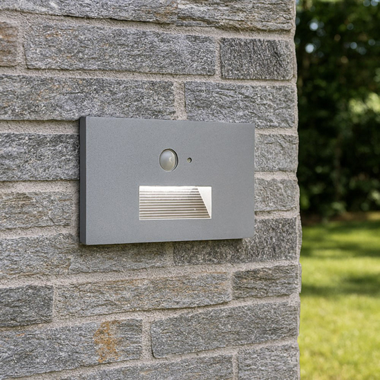 Segnapasso da incasso a parete per esterno grigio led cct con sensore crepuscolare