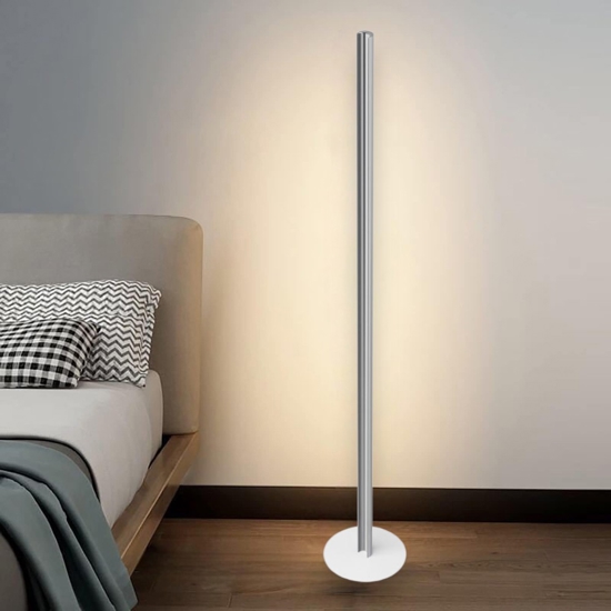Lampada da terra led 3000k alluminio linea light halfpipe