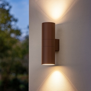 Gun ap2 big applique da esterno cilindro ip44 marrone ideal lux