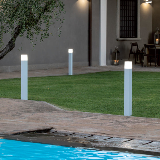 Lampione da esterno giardino design moderno grigio led 4000k ip54