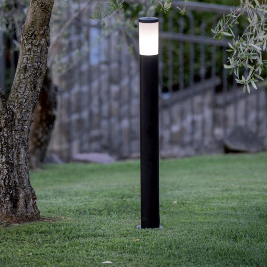 Lampione moderndo da giardino paletto nero 100cm ip65