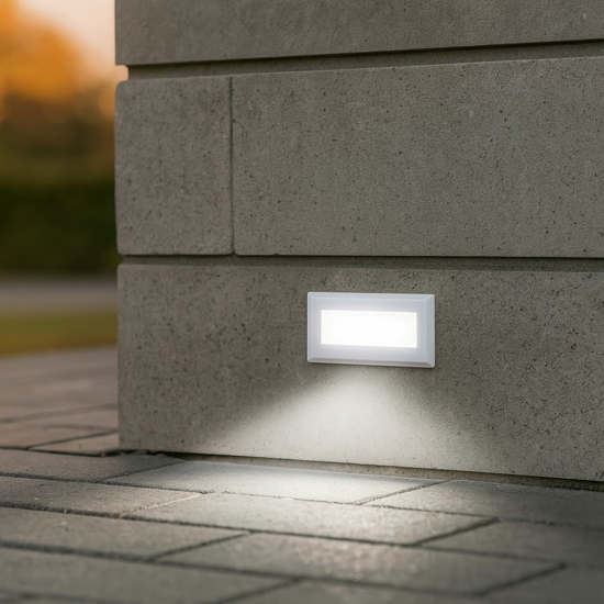 Indio fi 8w ideal lux segnapasso led 8w 3000k per esterno ip65 bianco da incasso
