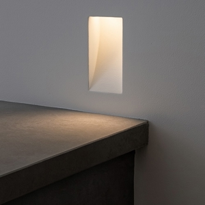 Isyluce segnapasso di gesso da incasso per interni
