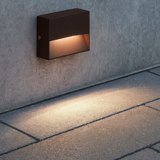Ideal lux dedra ap small segnapasso da esterno marrone led 3w 3000k ip65