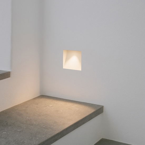 Segnapasso di gesso da incasso a scomparsa bianco g9 led