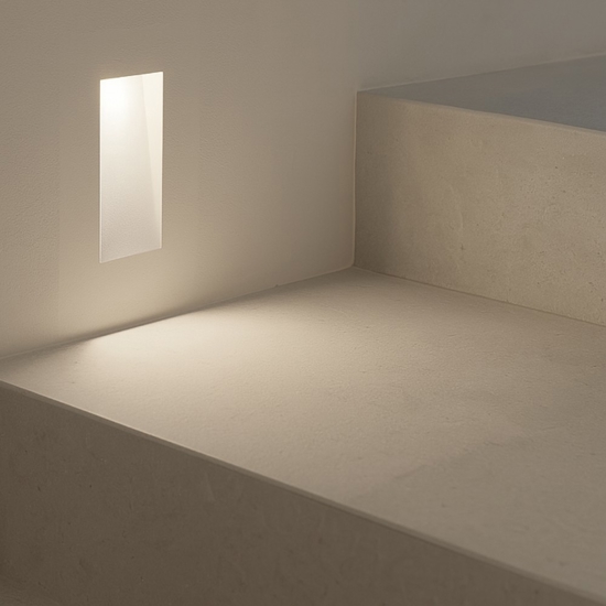 Segnapasso da incasso in gesso ceramico mini gu10