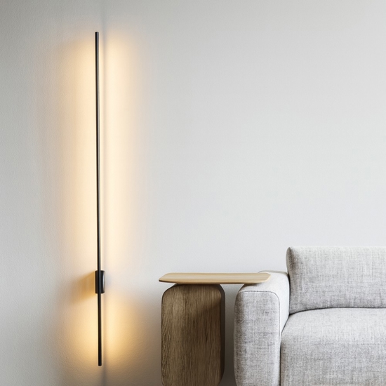 Applique design moderno verticale bacchetta nera led 20w 3000k