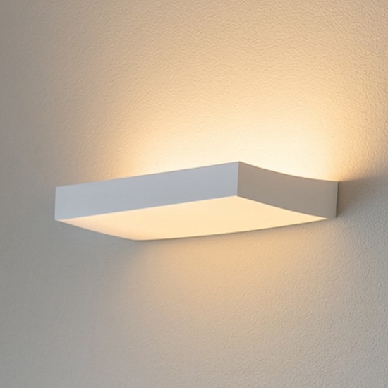 Applique lampada curva di gesso bianco per interni moderna