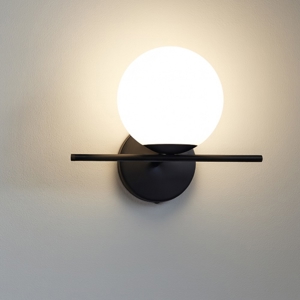 Visualizza i dettagli per Jugen miloox sforzin applique moderna nero vetro boccia bianca Jugen miloox sforzin applique moderna nero vetro boccia bianca