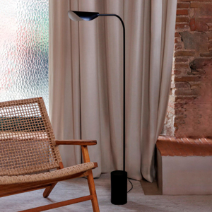 Piantana da terra metallo nero orientabile design moderno