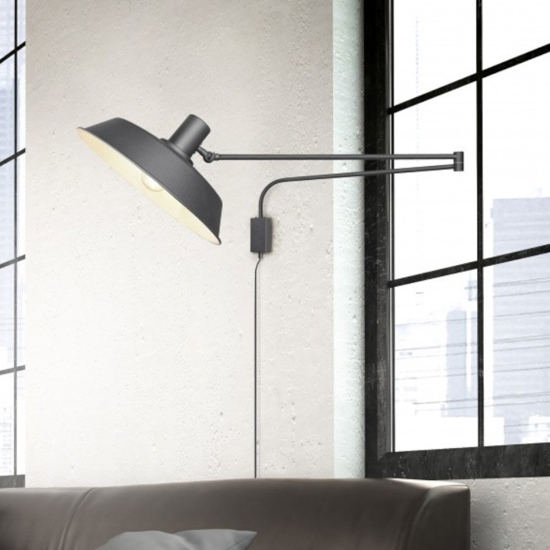 Applique da parete snodabile con pagoda nera orientabile