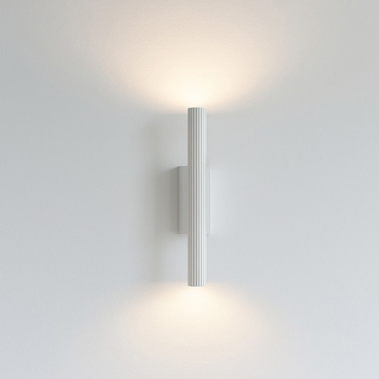 Applique cilindro da parete rigato bianco led 11w 3000k