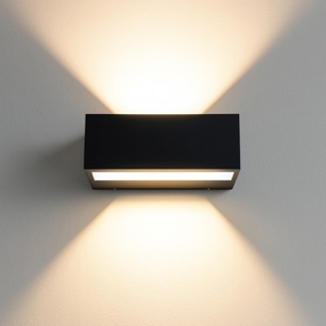 Linea light regolo v2 applique nera led 3000k