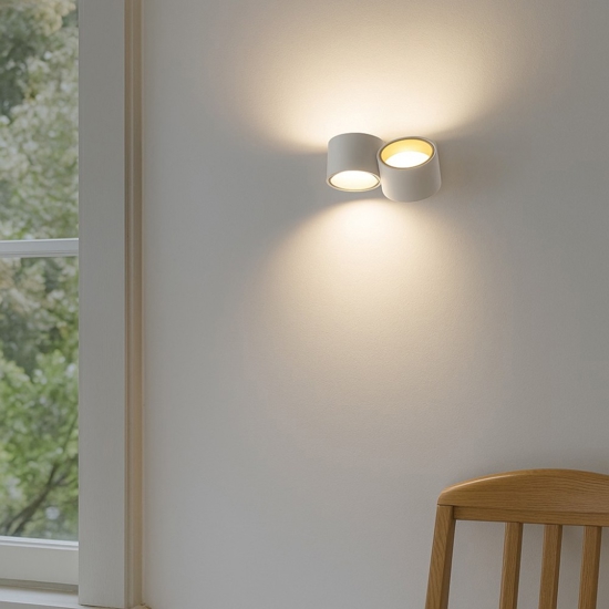 Applique due luci in gesso bianco dettagli ottone nasso sforzin