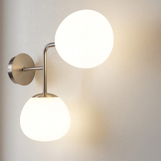 Maytoni erich applique da parete grigio 2 luci sfere vetro bianco