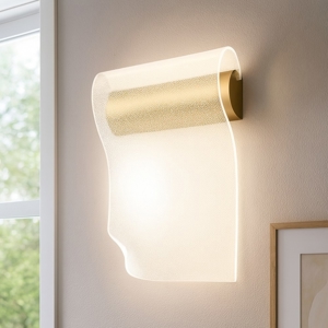 Applique dorato con vela led trasparente design moderna