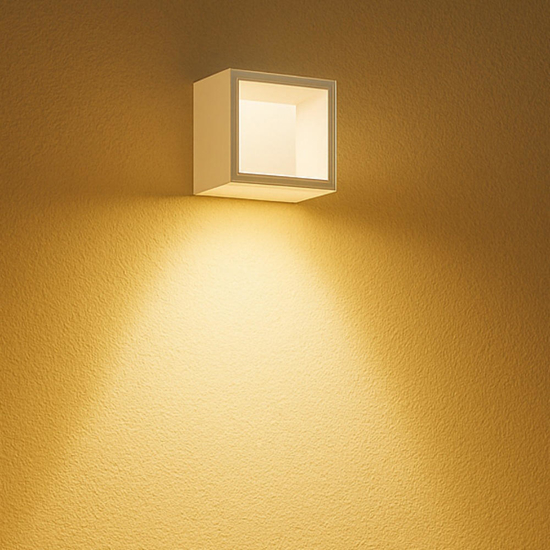 Applique bianca per esterni cubo bianco moderno led 9w 4000k