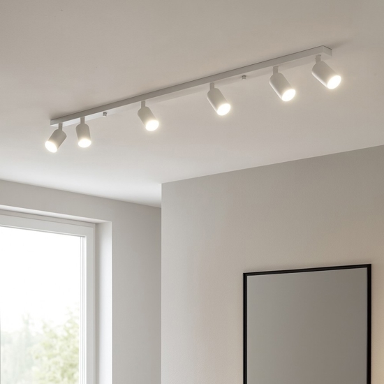 Plafoniera isyluce da soffitto per cucina con faretti