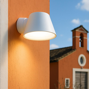Applique per esterni bianca orientabile moderna ip65