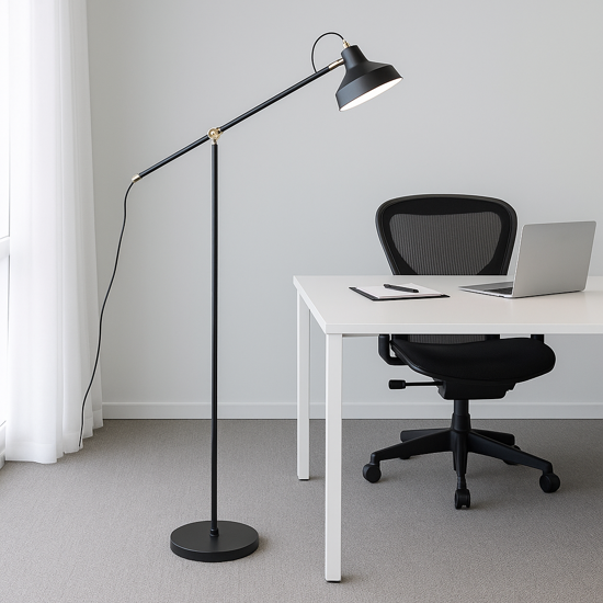 Lampada da terra metallo nero e oro orientabile per ufficio