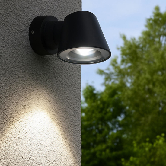 Applique per esterno nera luce orientabile moderna ip65